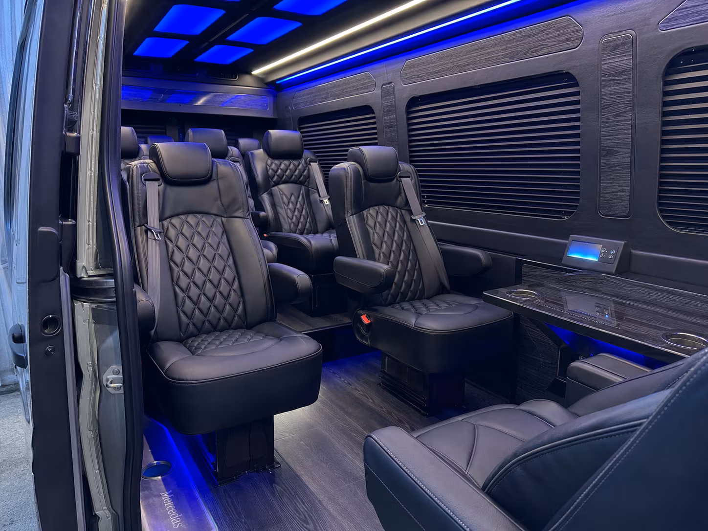 find the perfect transportation for your next prom 3