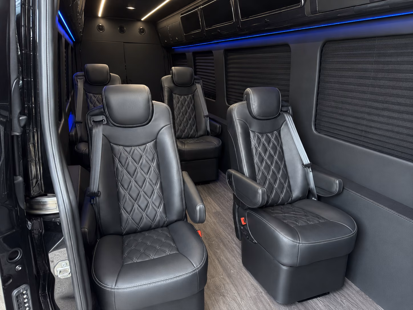 miami gardens 10 passenger sprinter van inside
